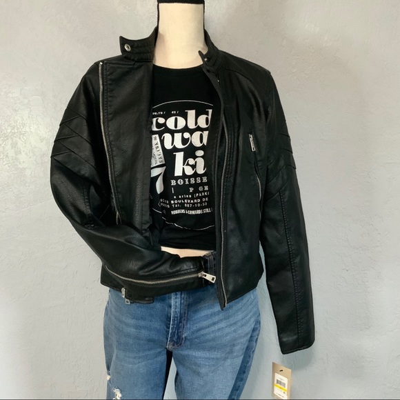 Levi’s Black Faux Leather Moto Jacket - Picture 2 of 7